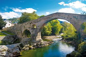 Ir a Imagen Puente Romano de Cangas de Onís