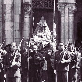 La Virgen en su retorno de París