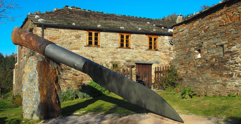 Navaja gigante en el Museo de la Cuchillería en Taramundi