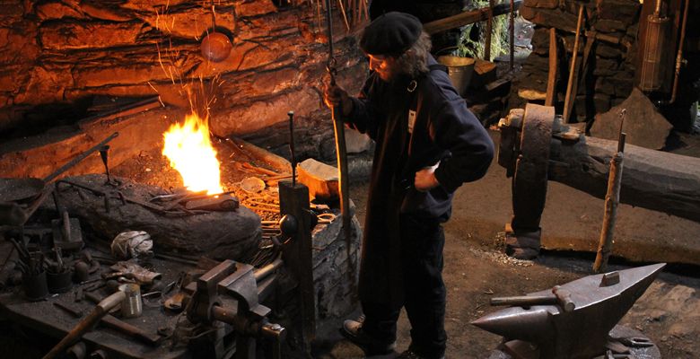 Conjunto Etnográfico de Mazonovo