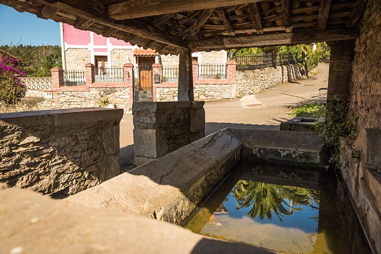 Lavadero en Santianes (Pravia) ©Mampiris Lavadero en Santianes (Pravia) ©Mampiris