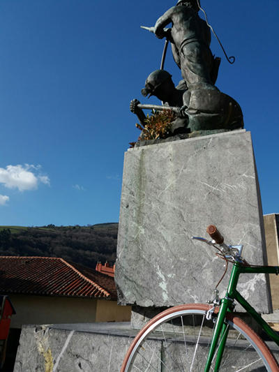 Monumento al minero en Cangas del Narcea