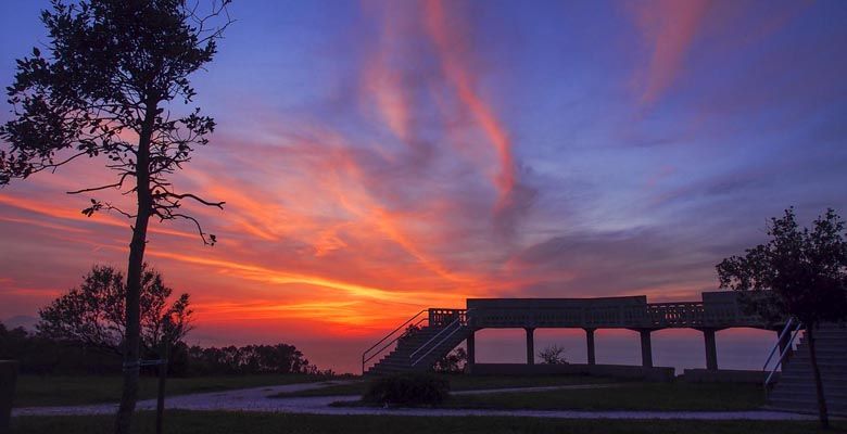 Puesta de sol en el mirador de Pimiango en Ribadedeva