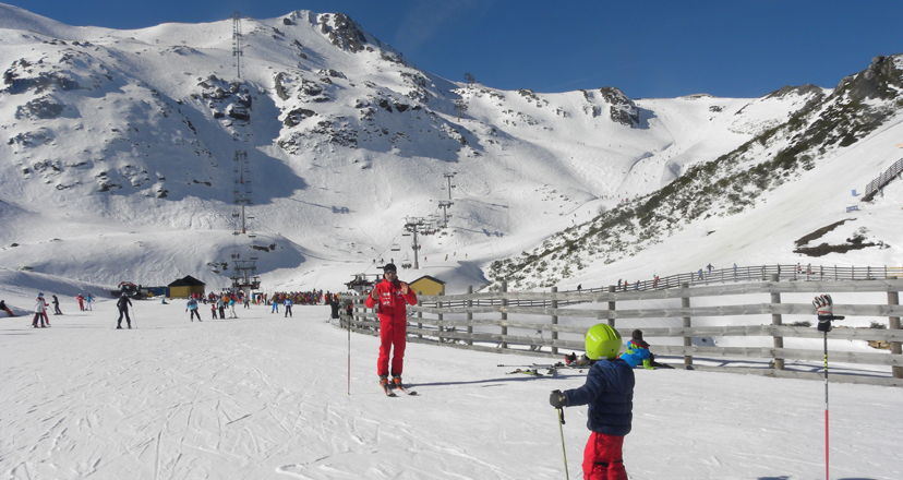 Un día en familia en la estación Fuentes de Invierno