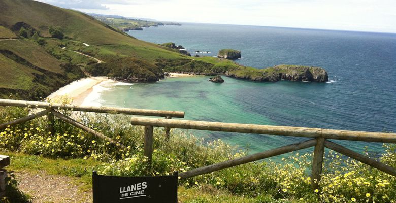 Playa de Torimbia en Llanes