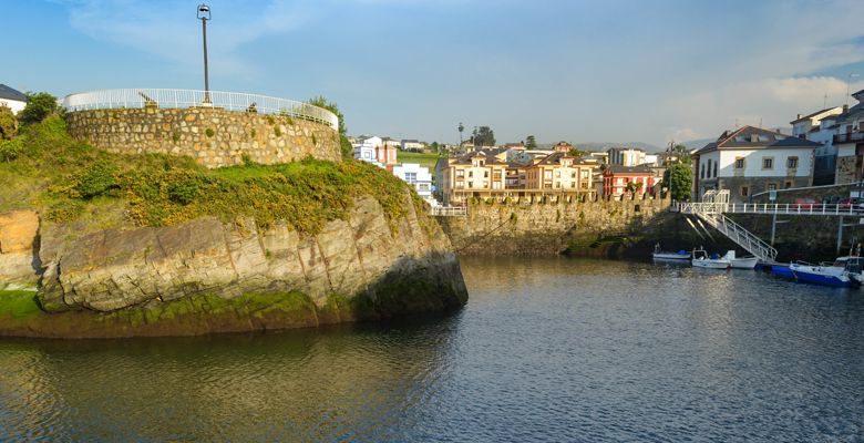 Mirador en Puerto de Vega