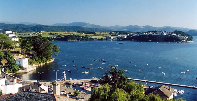 Vista de Figueras desde el Palacete Peñalba