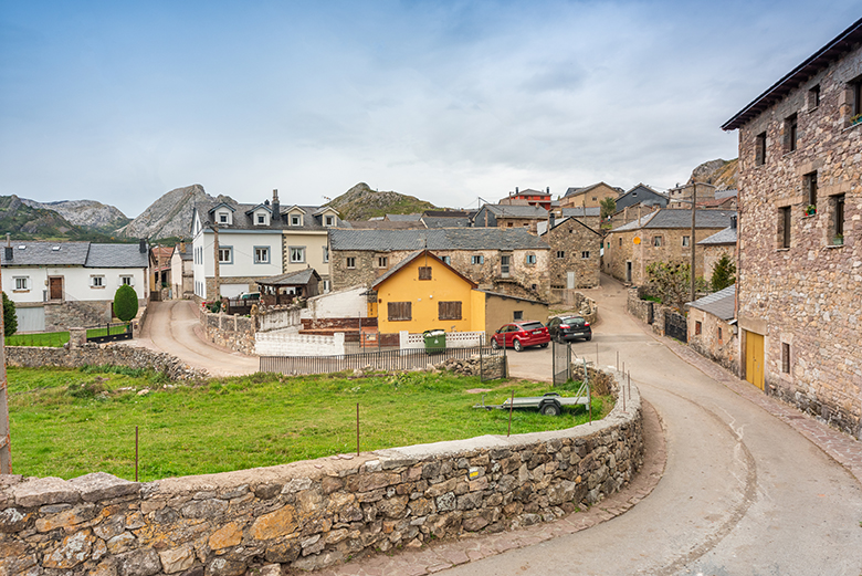 Santa María del Puerto ©Turismo Asturias - Mampiris