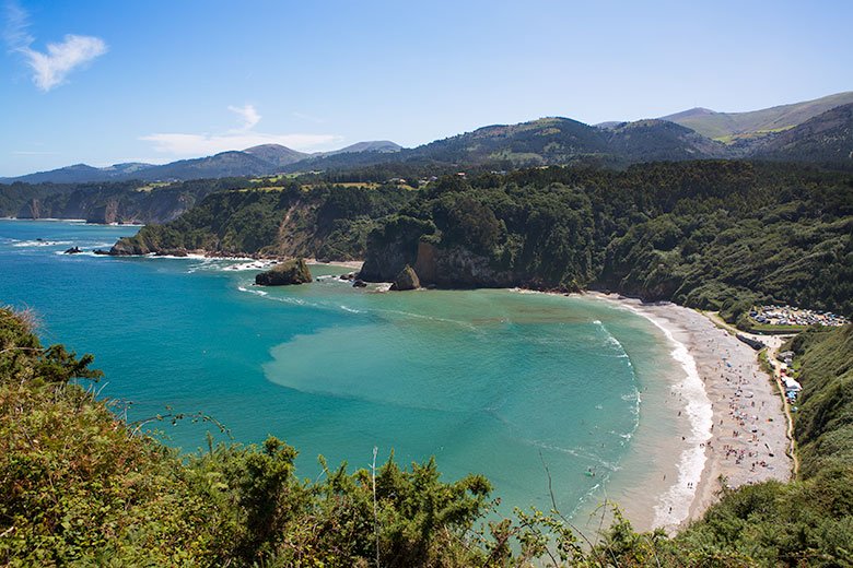 Playa de La Ribeirona (Cadavéu, Valdés)