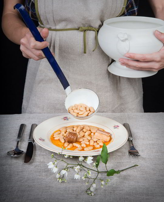 Fabada dish
