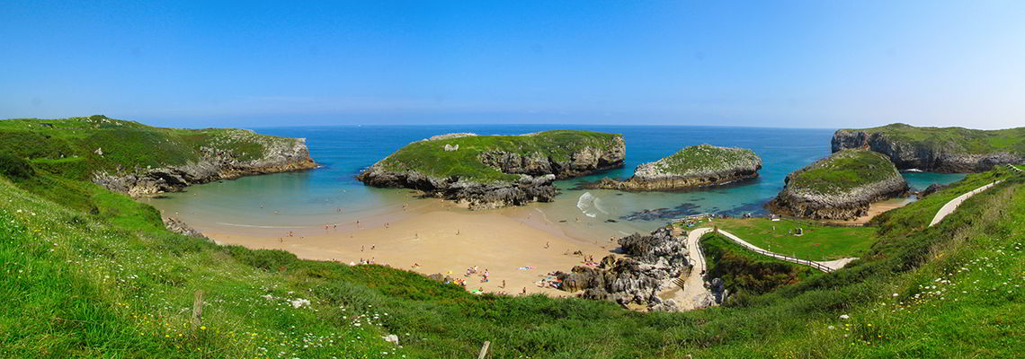 Cue beach (Llanes)