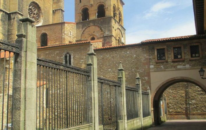 Gymkana Cultural por Oviedo