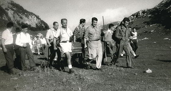 Personajes en los Picos de Europa