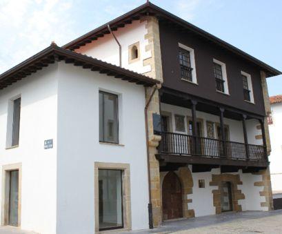 Go to Image Villaviciosa Tourist Office