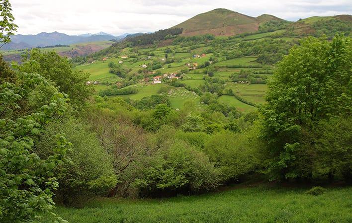 Go to Image Route Sietes - Llames (Parres)