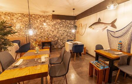 R Abarike gastronomía