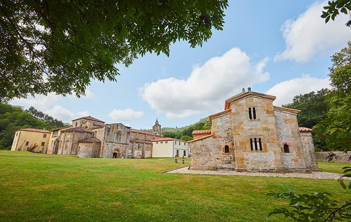 Go to Image Monumental complex of Valdediós