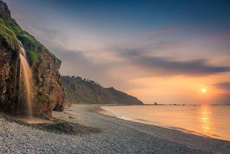 Image of the beach of la Vallina (Cudillero)
