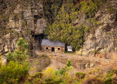 Mina Carmina - San Martín de Oscos route