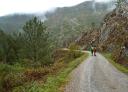 Hikers on the track leading up from Froseira to the Pico del Cuco viewpoint.