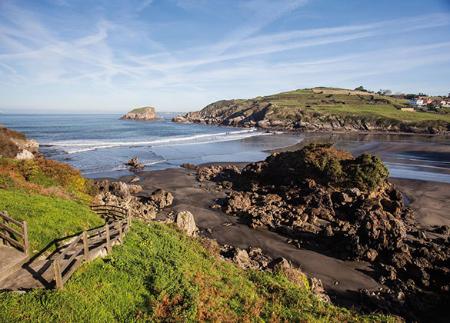North Coast Path: Beach of Arnao-L'Arena