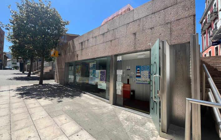 Go to Image Candás Tourist Office