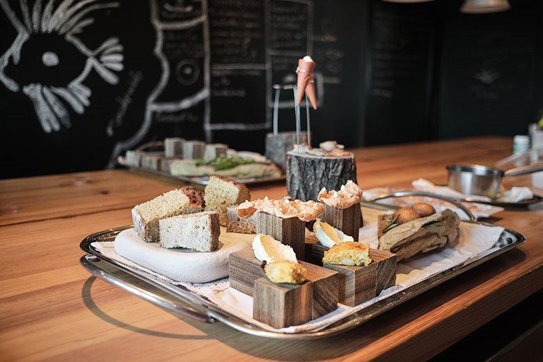 Image of dishes prepared by the restaurant Ferpel (Ortigueira, Coaña)
