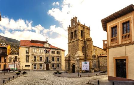 Stiftskirche Santa María la Mayor - Salas
