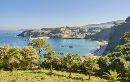 Luarca aus den Gärten von La Fonte Baixa - Valdés