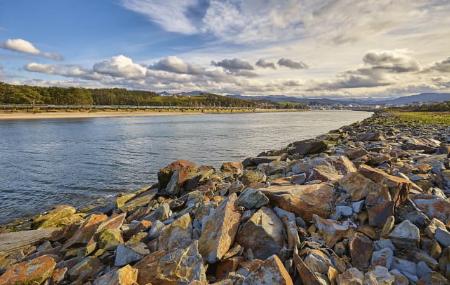 Ría de Navia desde la playa de Foxos – Coaña