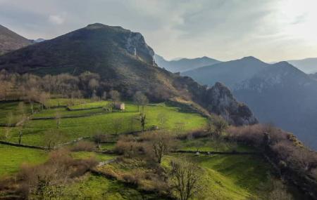 Paisaje rural de Yernes – Yernes y Tameza.