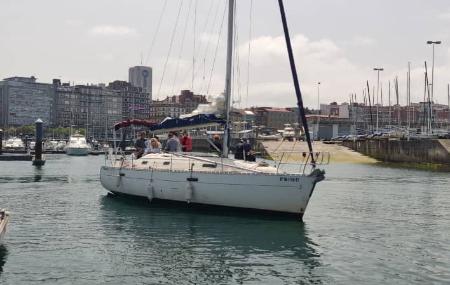 Imagen Fanautic Club and Nautical School Asturias
