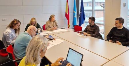 Imagen El Principado presenta al Consejo Asesor de  Turismo el decreto que regulará las viviendas  turísticas para reforzar la calidad de la oferta y  la convivencia