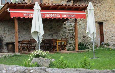 Casa Niembro exterior