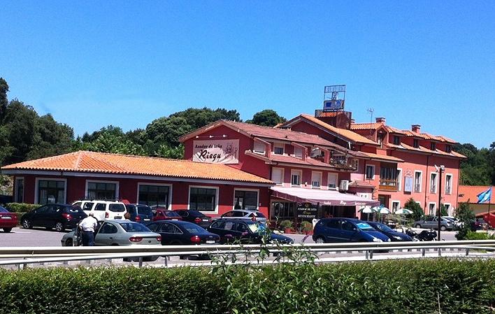 Go to Image Asador Riegu