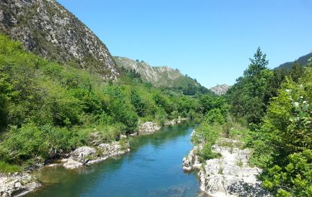 Dobra River