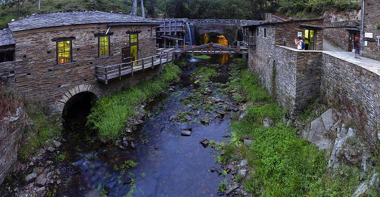 Image of the Windmill Museum in Mazonovo (Taramundi)