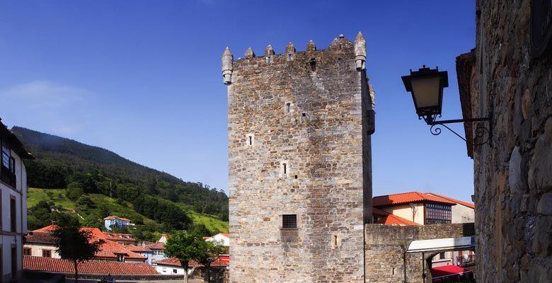 Image of the Tower of the Castle of Valdés-Salas