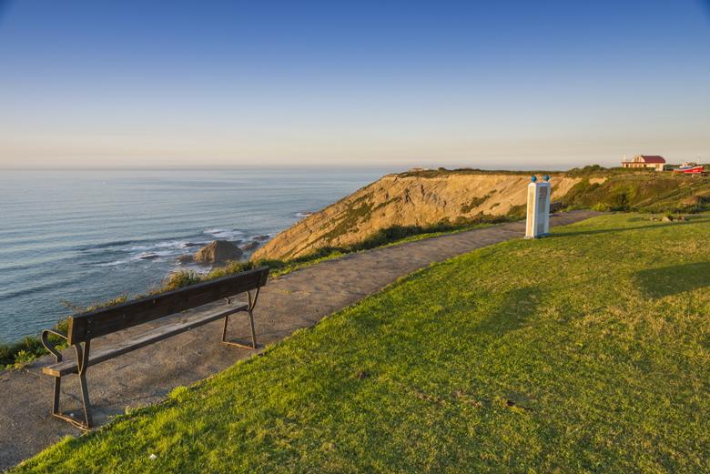 Image of a bench in the vicinity of Cabo Vidio (Cudillero)