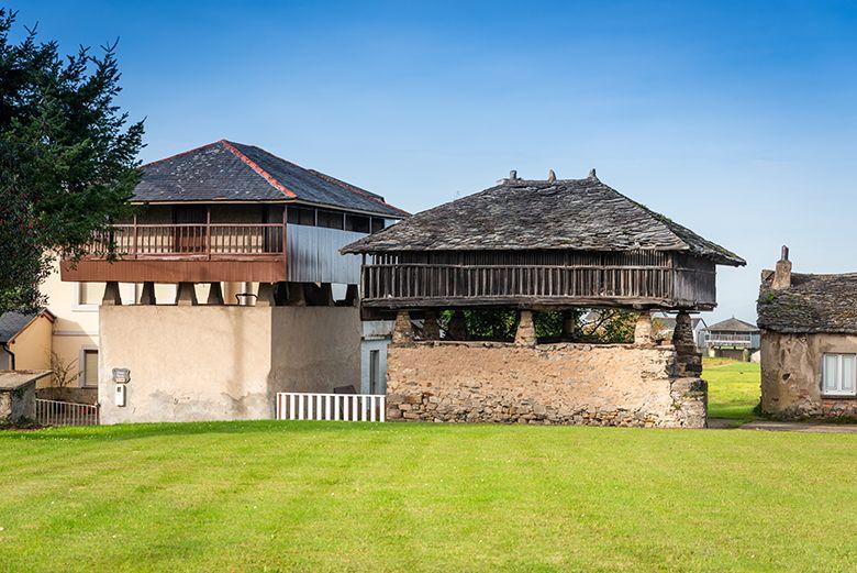 Hórreos à Barcia (Valdés)