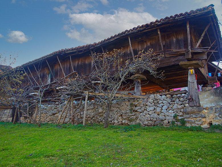 Image d'une corbeille à pain à Pen (Amieva)