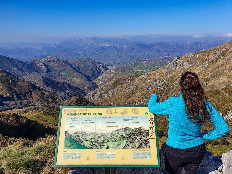 Panoramic view from the Mirador de la Reina viewpoint (Cangas de Onís)