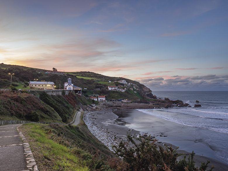 Image of Arnao Beach (Castrillón)