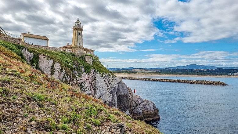 Image of the Avilés Lighthouse (Gozón)