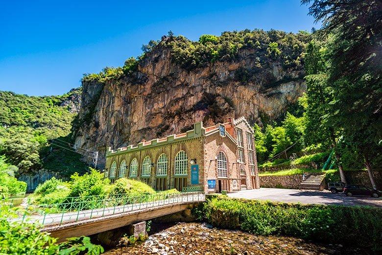 La Malva hydroelectric power station (Somiedo) ©Mampiris