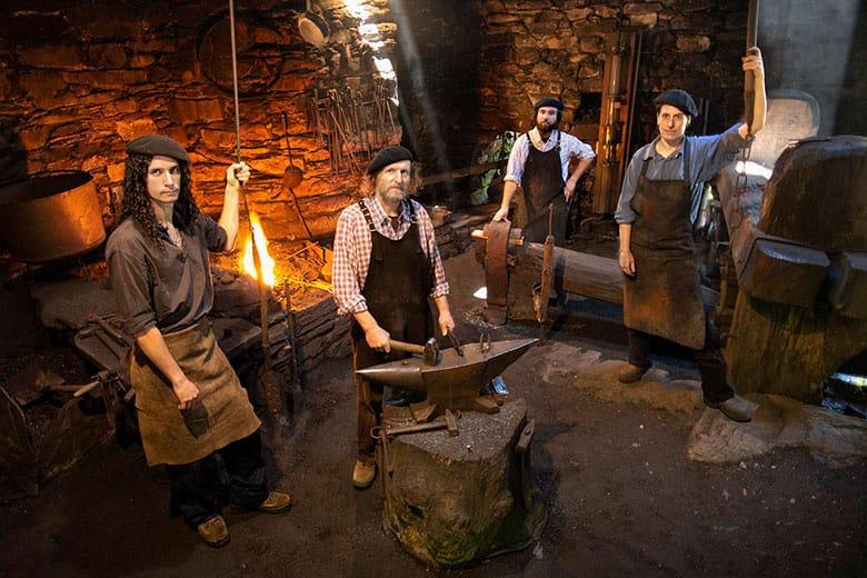 Image of the interior of the Mazonovo Ethnographic Ensemble, in Santa Eulalia de Oscos.