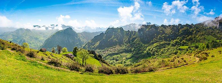 Panoramic view from La Campa Felguera, in Laviana