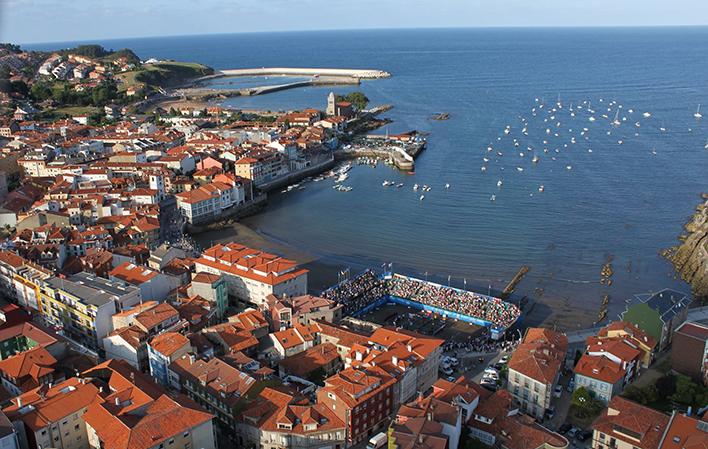 Go to Image Tennis-Beach