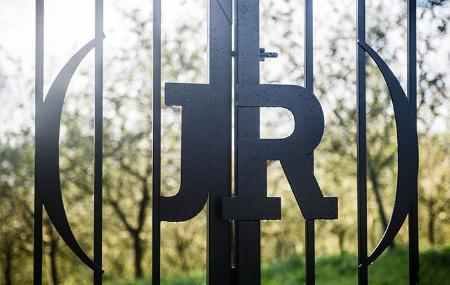 Vor der Tür der JR Cider Cider Mill