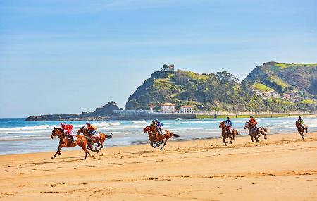 Imagen Carreras de Caballos de la Playa de Ribadesella